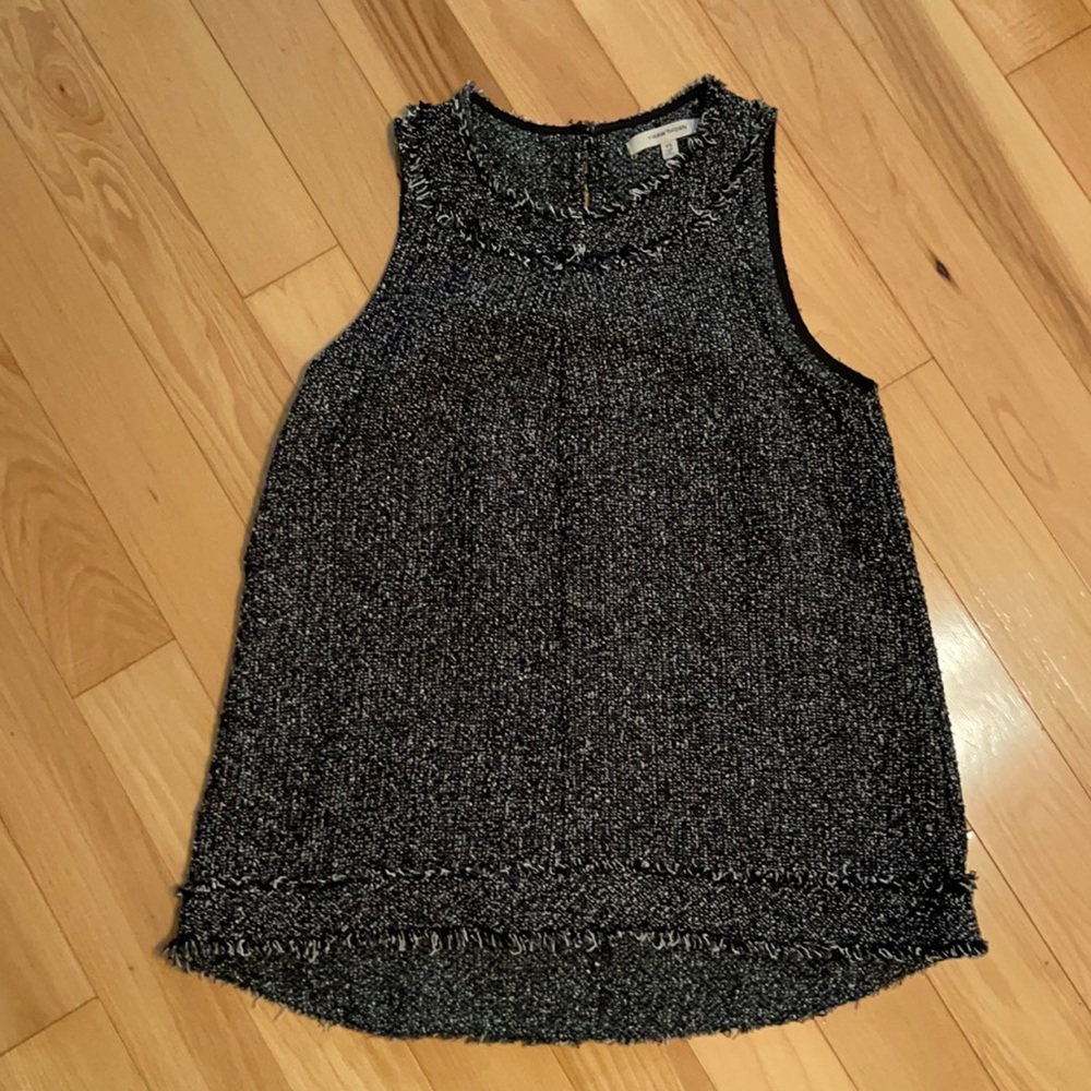 41 Hawthorne top